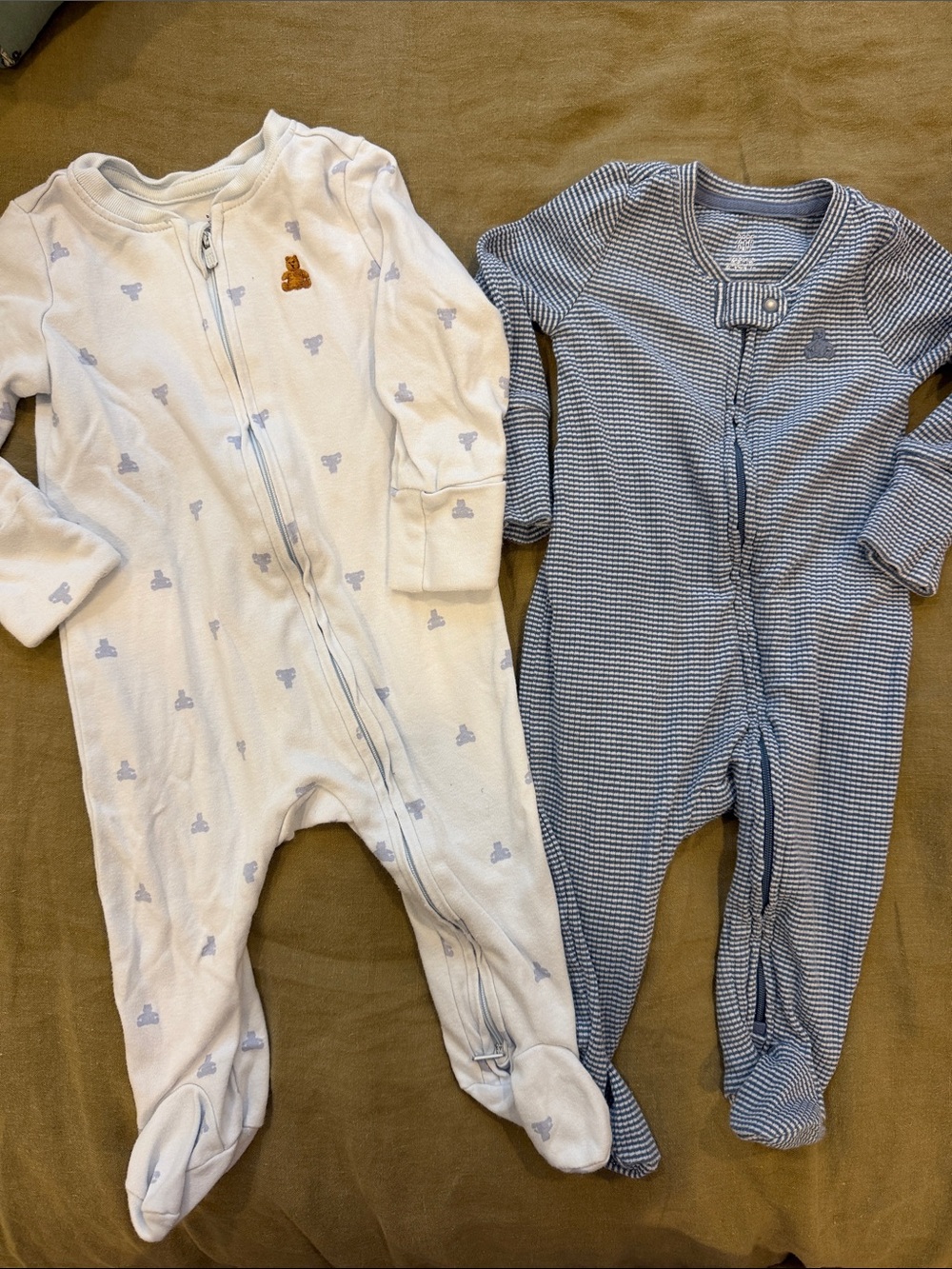 Baby GAP Bundle Baby Footed One-Piece Sleepers in White & Light Blue